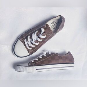 MKS SNEAKERS